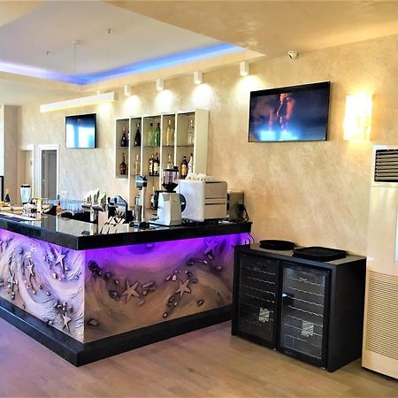 Apart-Hotel Panorama Sea Lux Primorsko Dış mekan fotoğraf