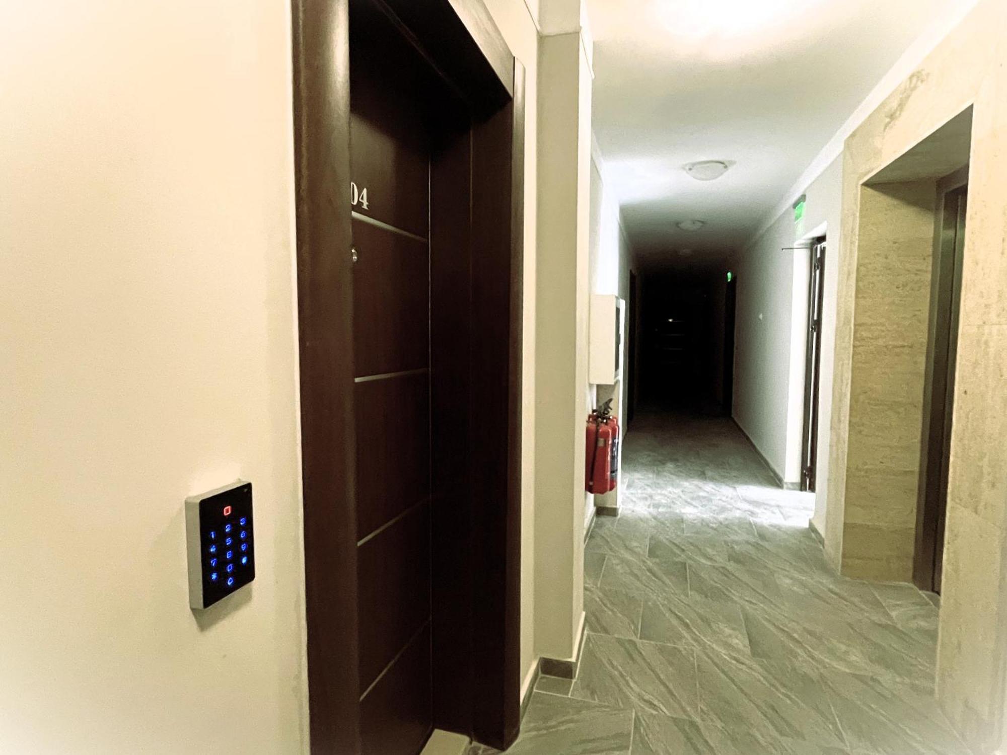 Apart-Hotel Panorama Sea Lux Primorsko Dış mekan fotoğraf
