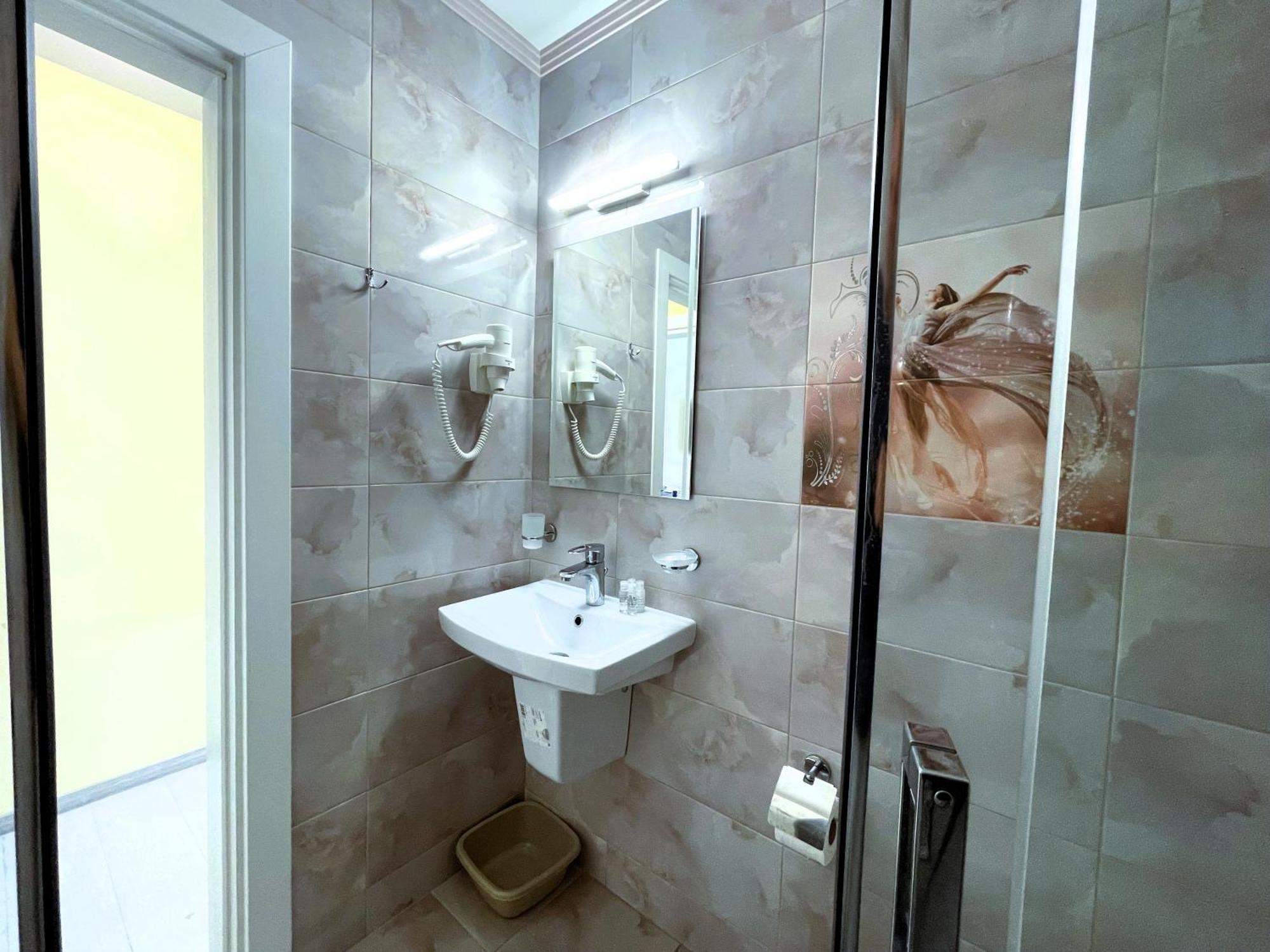 Apart-Hotel Panorama Sea Lux Primorsko Dış mekan fotoğraf