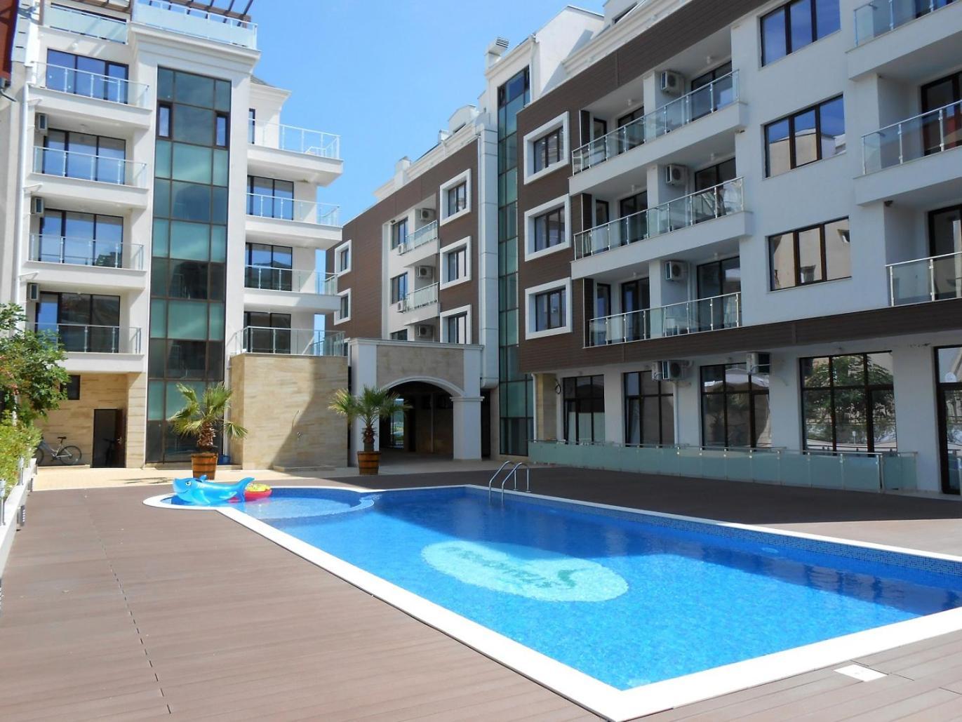 Apart-Hotel Panorama Sea Lux Primorsko Dış mekan fotoğraf