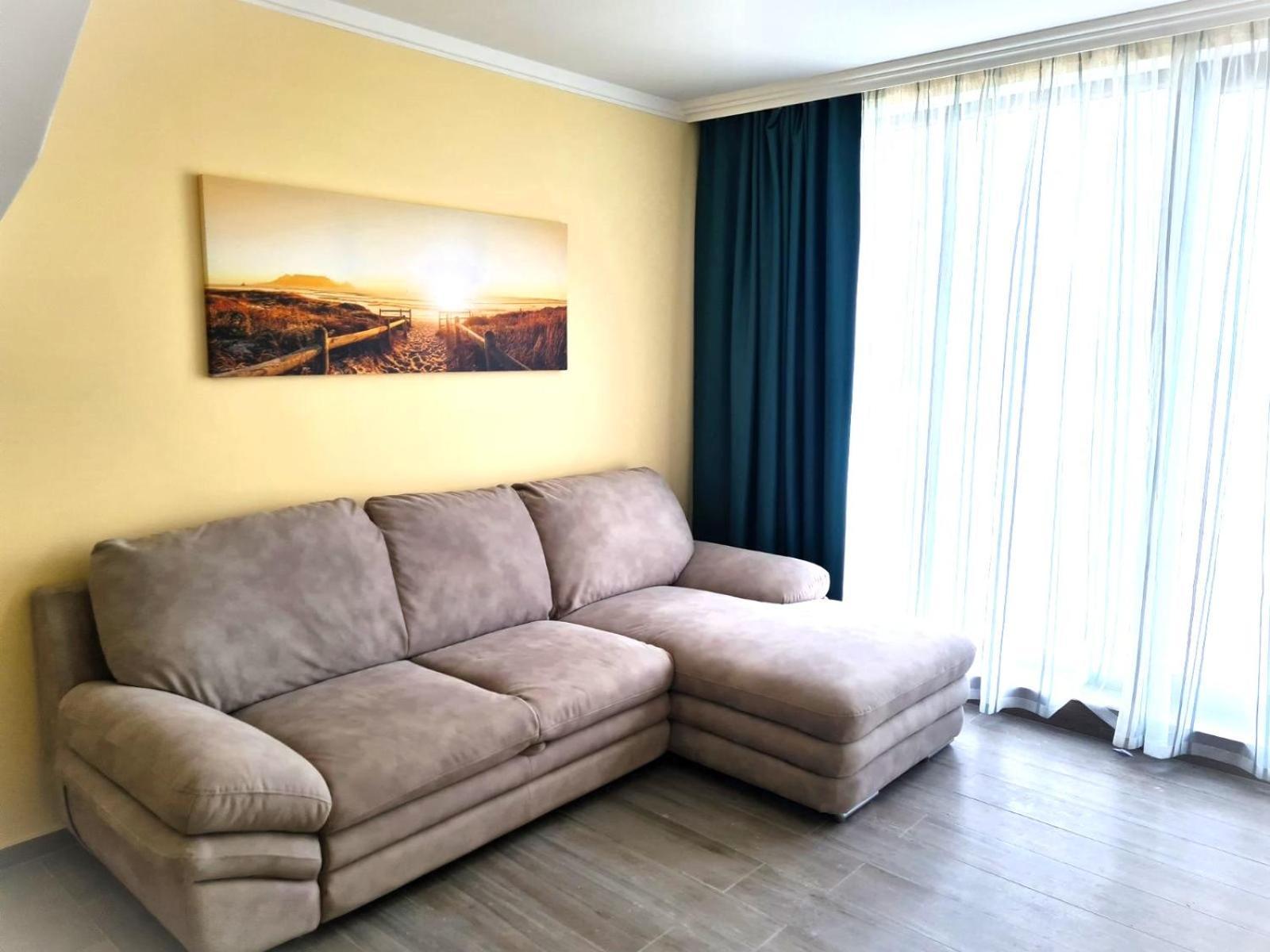 Apart-Hotel Panorama Sea Lux Primorsko Dış mekan fotoğraf