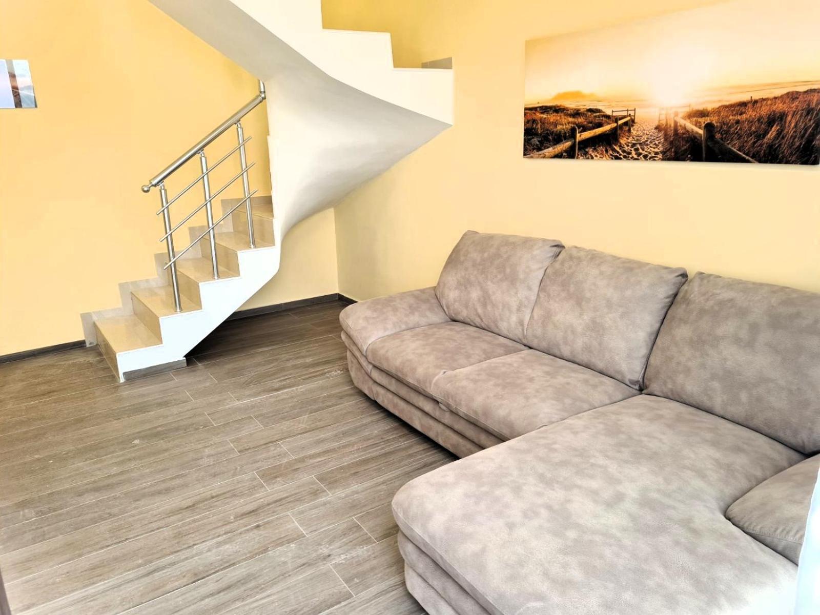 Apart-Hotel Panorama Sea Lux Primorsko Dış mekan fotoğraf