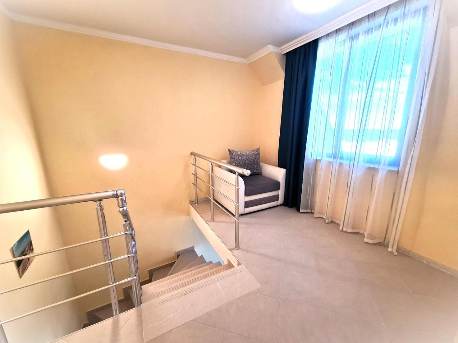 Apart-Hotel Panorama Sea Lux Primorsko Dış mekan fotoğraf